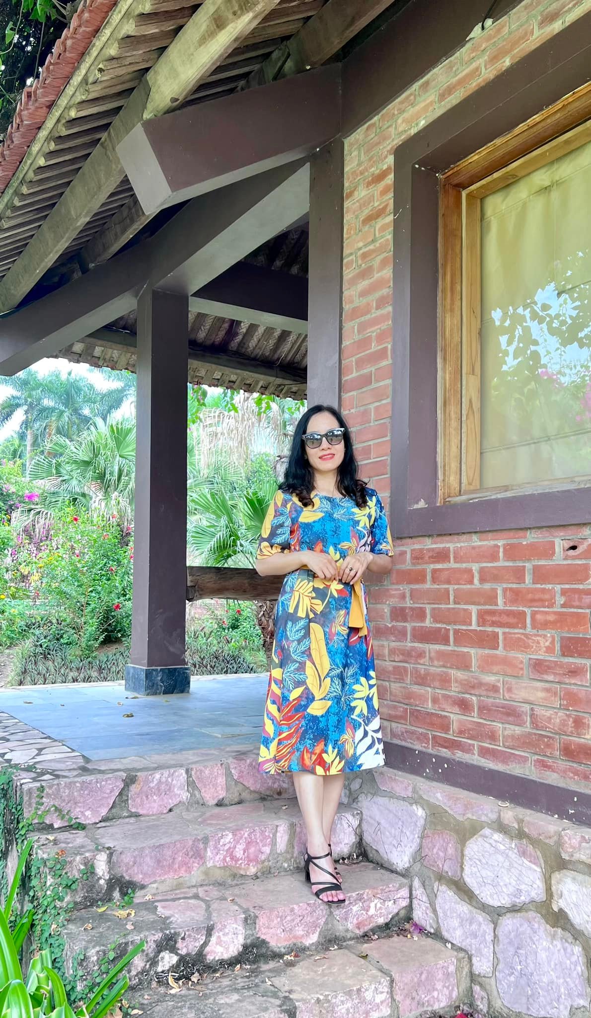 Hồ Hải Duyên Thu Hiền Riori