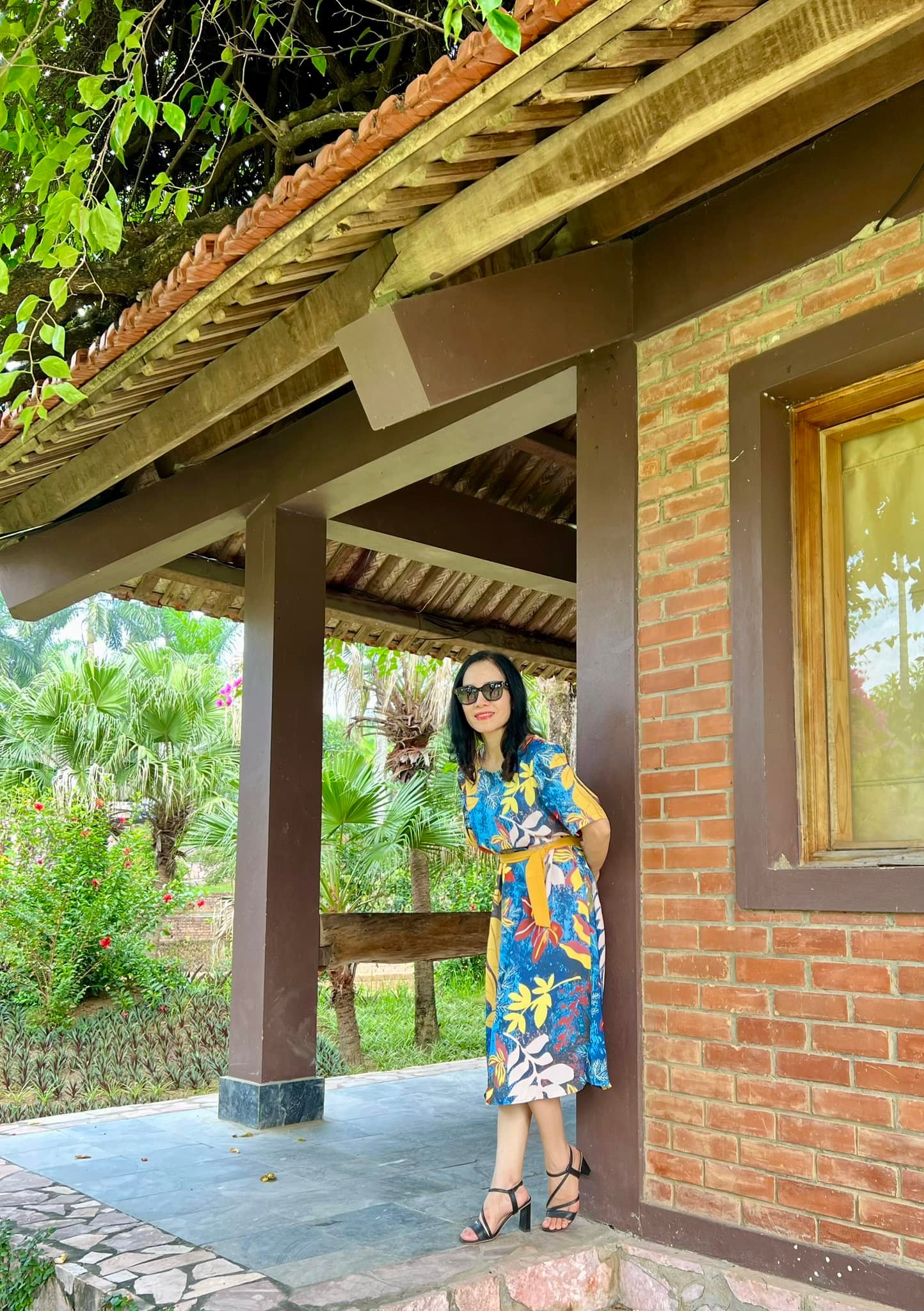Hồ Hải Duyên Thu Hiền Riori