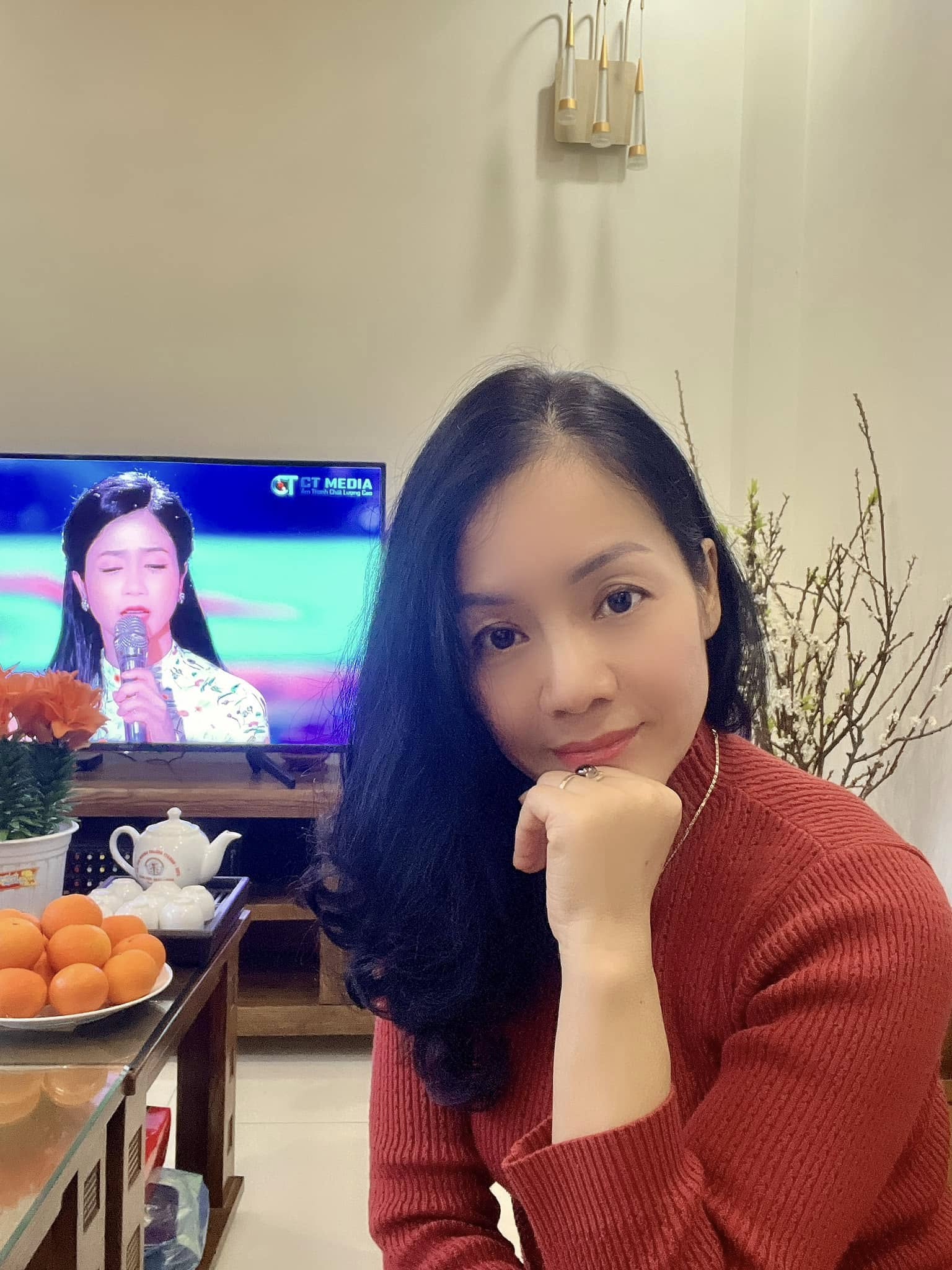 Hồ Hải Duyên Thu Hiền Riori
