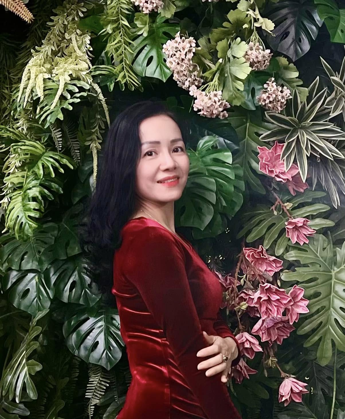 Hồ Hải Duyên Thu Hiền Riori
