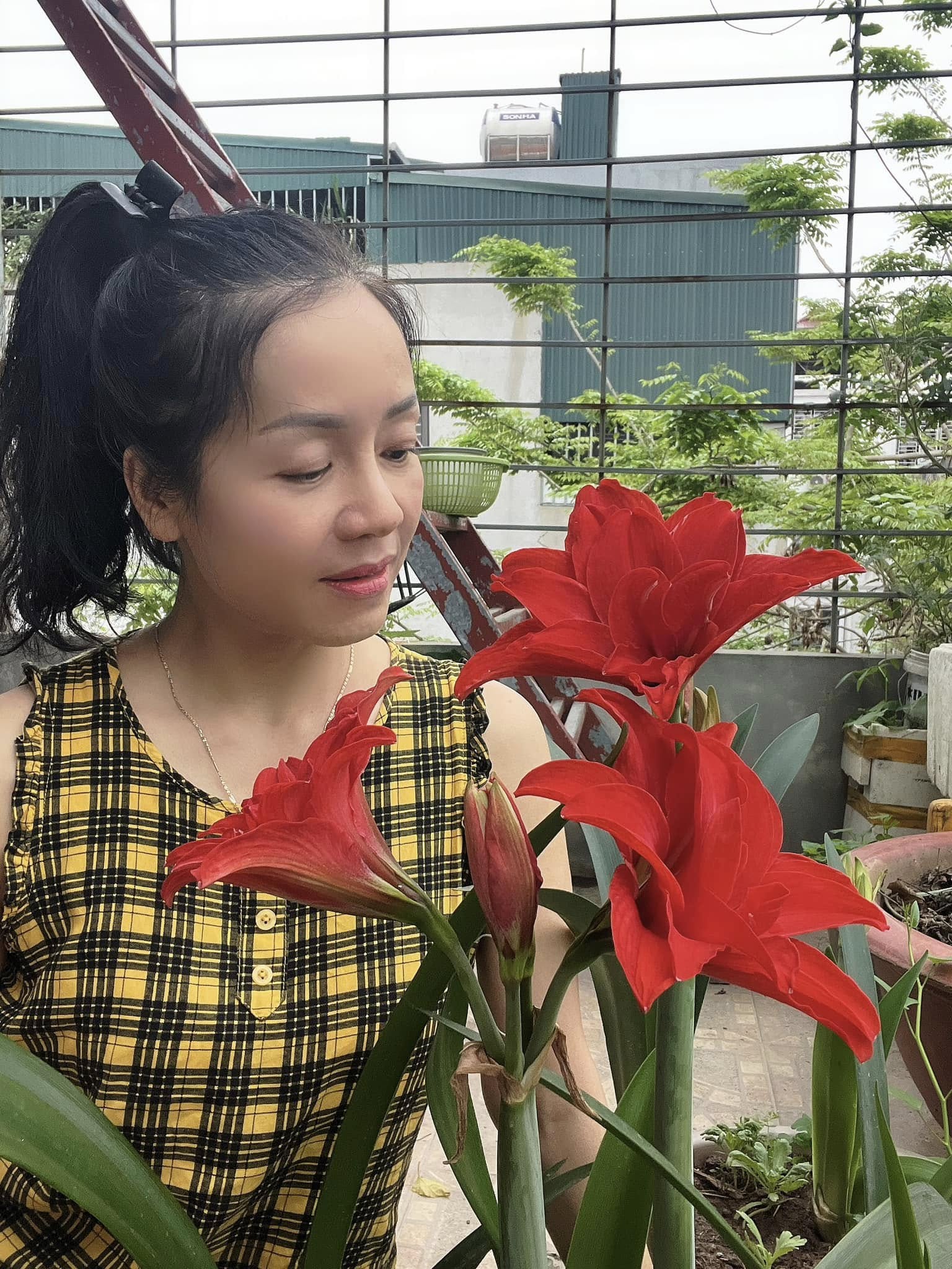 Hồ Hải Duyên Thu Hiền Riori